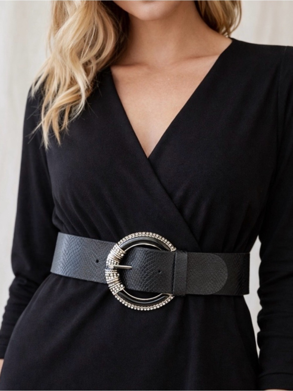 Chico's Wide Black Snake Embossed Genuine Leather Belt Large Buckle Sz S
